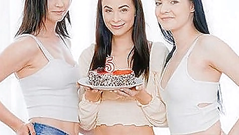 Two lesbian orgy with strapon