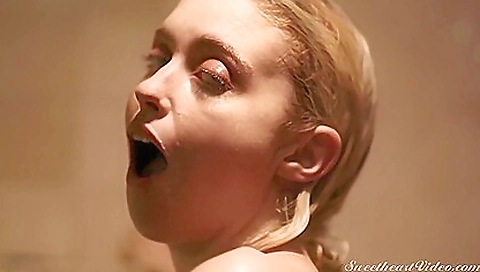 Masked, and i'r lottaleenzecant road colo sort