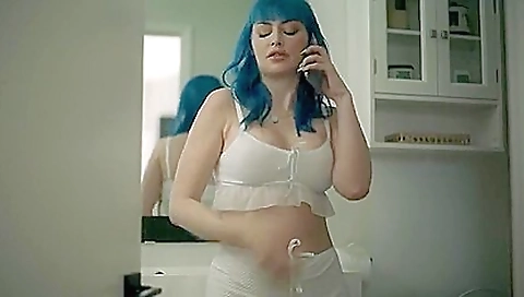 Milf & youngers fucking