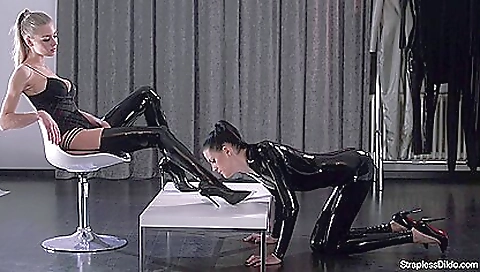 Big titted, sexy whoresa and cum