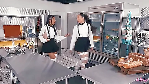 Watch Sophisticated And Ameena Greens Watch Sophisticated And Ameena Greens